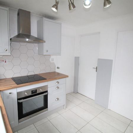 Doncaster - Warmsworth - Great Customer Feedback - 3 Bed Detached House - Private Garden & Parking Plus Garage - Quiet Cul De Sac Location - Dog Friendly - Fast Wifi - Close To Motorway Access Ngoại thất bức ảnh