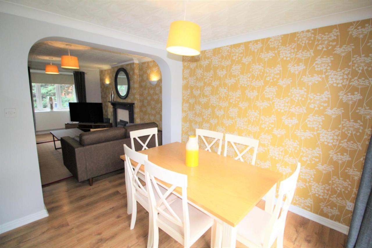 Doncaster - Warmsworth - Great Customer Feedback - 3 Bed Detached House - Private Garden & Parking Plus Garage - Quiet Cul De Sac Location - Dog Friendly - Fast Wifi - Close To Motorway Access Ngoại thất bức ảnh