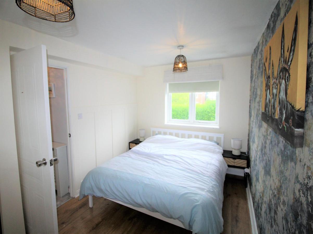 Doncaster - Warmsworth - Great Customer Feedback - 3 Bed Detached House - Private Garden & Parking Plus Garage - Quiet Cul De Sac Location - Dog Friendly - Fast Wifi - Close To Motorway Access Ngoại thất bức ảnh