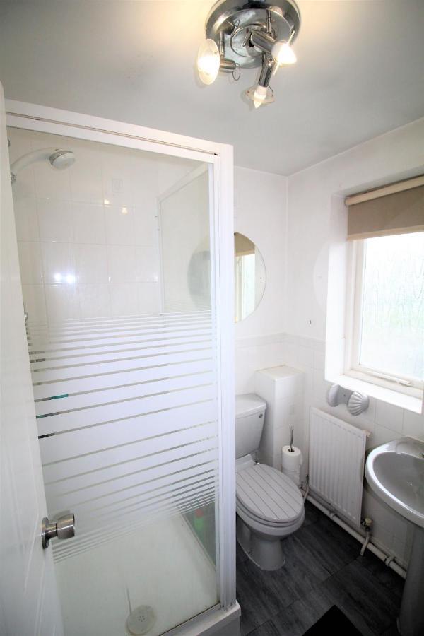 Doncaster - Warmsworth - Great Customer Feedback - 3 Bed Detached House - Private Garden & Parking Plus Garage - Quiet Cul De Sac Location - Dog Friendly - Fast Wifi - Close To Motorway Access Ngoại thất bức ảnh