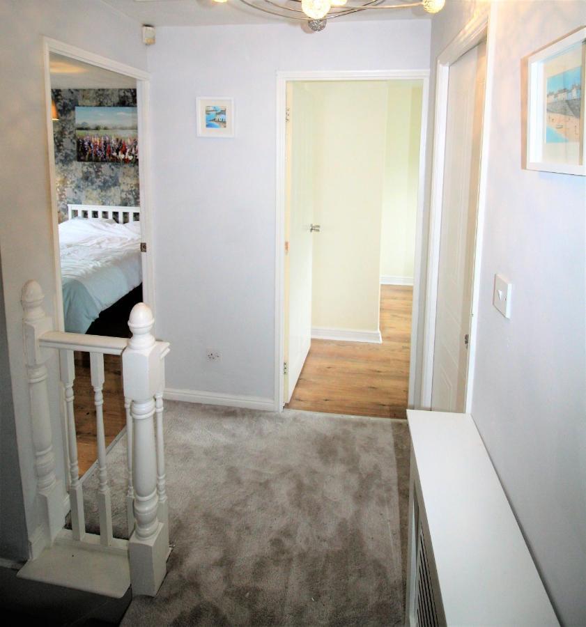 Doncaster - Warmsworth - Great Customer Feedback - 3 Bed Detached House - Private Garden & Parking Plus Garage - Quiet Cul De Sac Location - Dog Friendly - Fast Wifi - Close To Motorway Access Ngoại thất bức ảnh